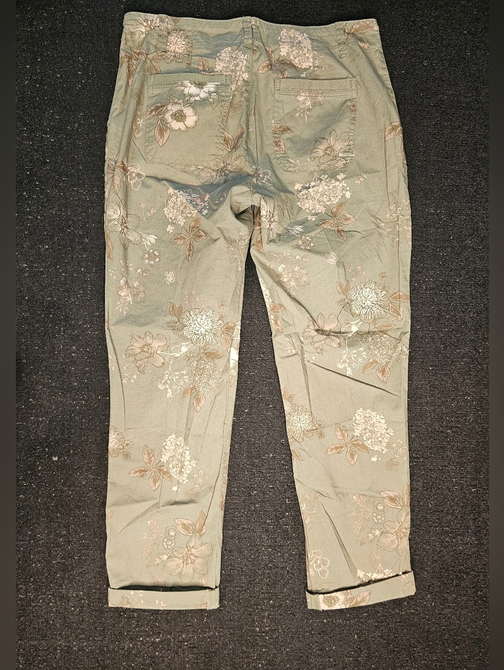 Democracy Floral Straight-Leg Pants in Olive Green with Metallic Accents - Picture 8 of 11
